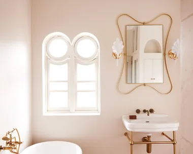 Olli Ella cofounder Chloe Brookman home ensuite bathroom ornate mirror