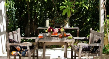 5 outdoor spaces for alfresco dining bliss