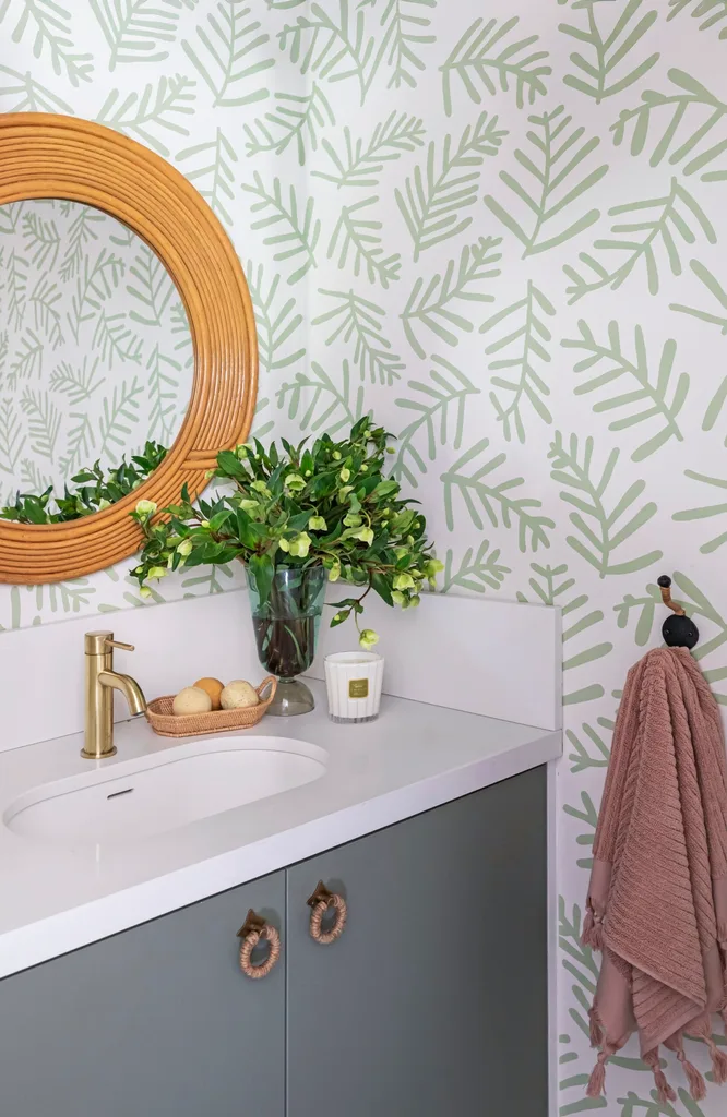 South Melbourne Victorian terrace bathroom. 